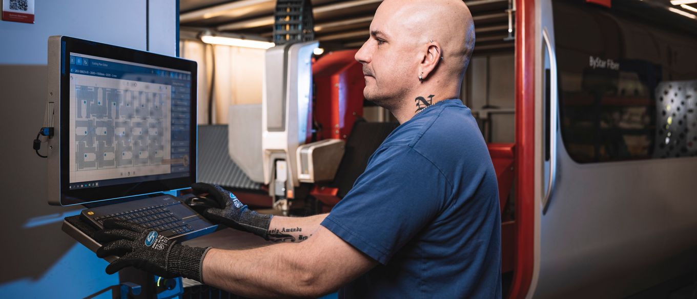 Digitale gesteuerter Laser