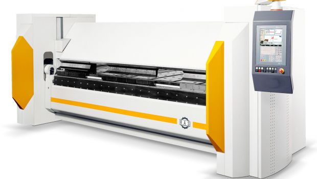 2x 12 kW Fiber-Laserschneidanlage